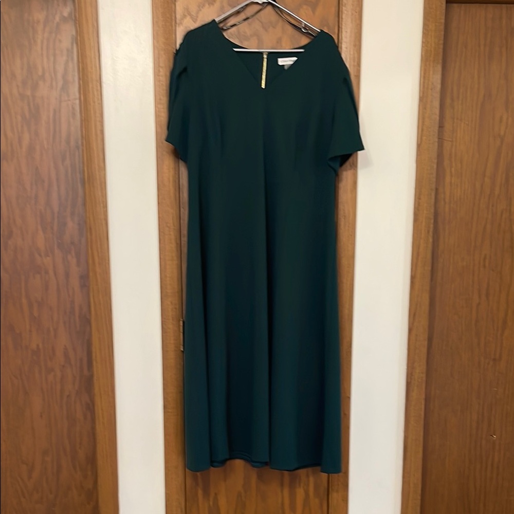 Green Sheath Midi Dress with Crew Neck for Work